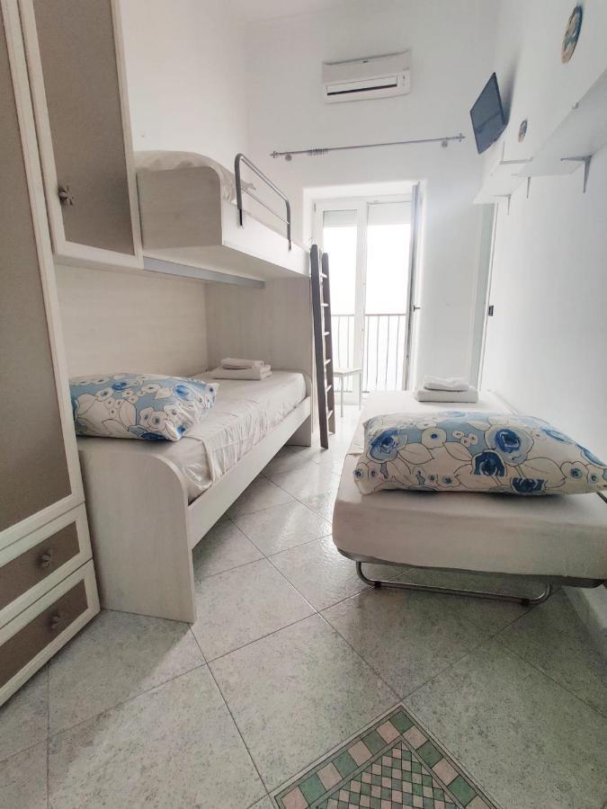 Casa Vacanze Da Serena Lacco Ameno  Extérieur photo